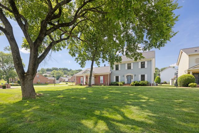 1208 Brentwood Pt, Brentwood, TN 37027