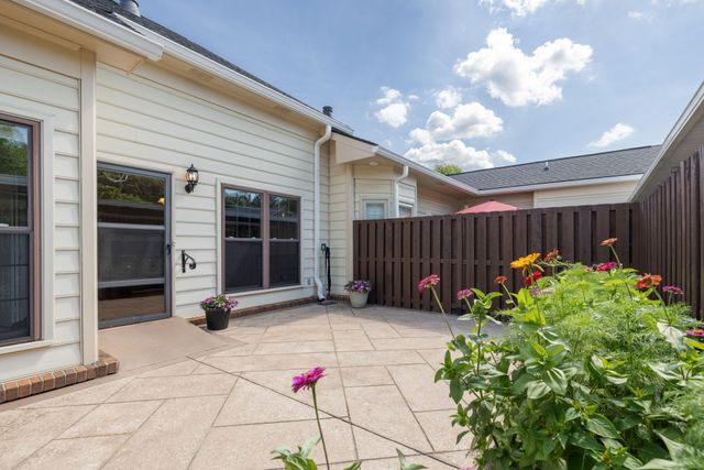 1208 Brentwood Pt, Brentwood, TN 37027