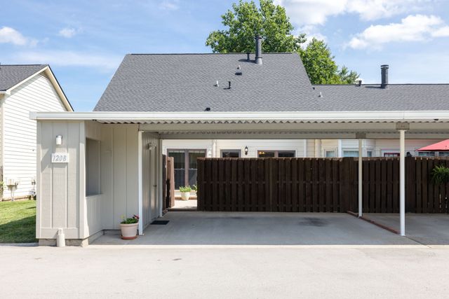 1208 Brentwood Pt, Brentwood, TN 37027