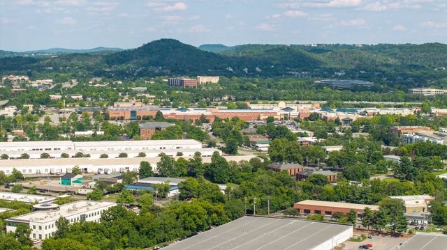 1208 Brentwood Pt, Brentwood, TN 37027