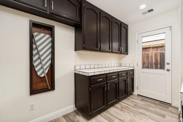 2371 Sophia Lane, Kingsburg, CA 93631