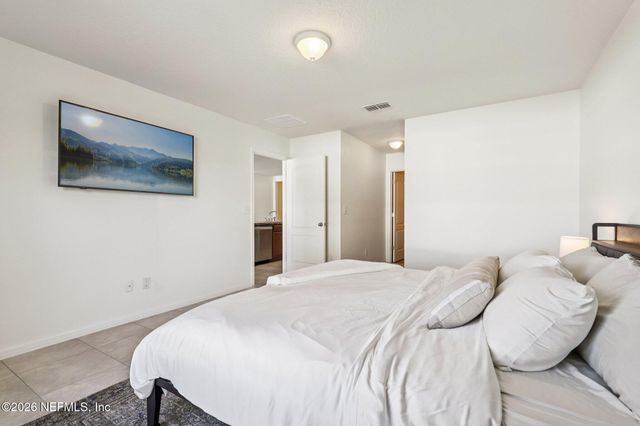 6769 LANGFORD Street, Jacksonville, FL 32219