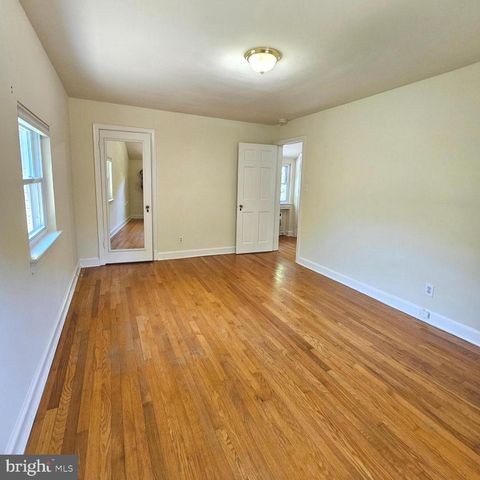 3225 6TH ST S, Arlington, VA 22204