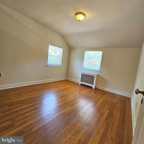 3225 6TH ST S, Arlington, VA 22204