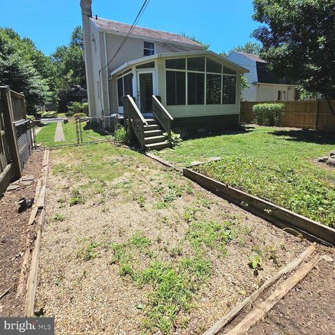 3225 6TH ST S, Arlington, VA 22204