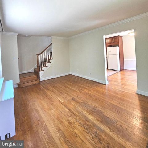 3225 6TH ST S, Arlington, VA 22204