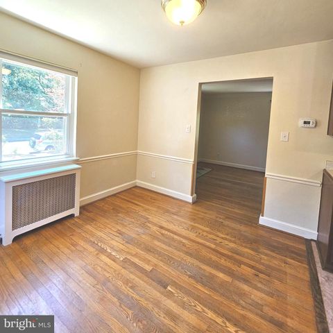 3225 6TH ST S, Arlington, VA 22204