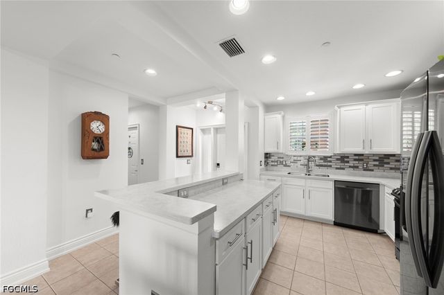 10013 Via Colomba CIR 103, Fort Myers, FL 33966