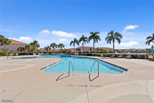 10013 Via Colomba CIR 103, Fort Myers, FL 33966