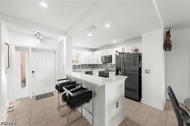 10013 Via Colomba CIR 103, Fort Myers, FL 33966