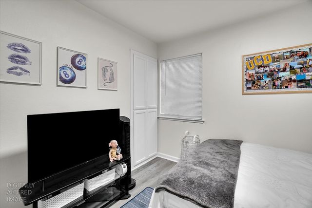 623 10th St, Davis, CA 95616