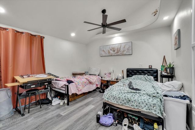 623 10th St, Davis, CA 95616