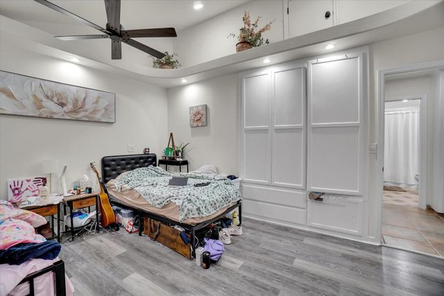 623 10th St, Davis, CA 95616