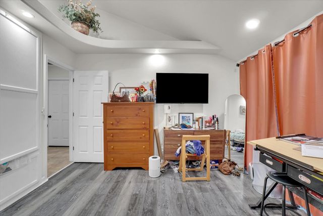 623 10th St, Davis, CA 95616