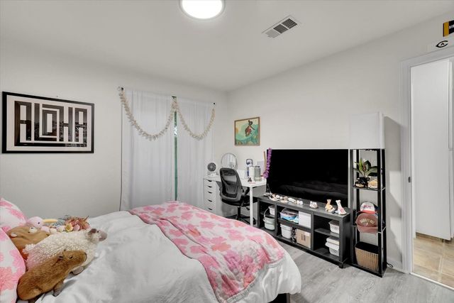 623 10th St, Davis, CA 95616