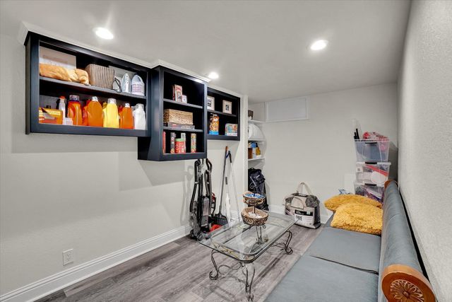 623 10th St, Davis, CA 95616