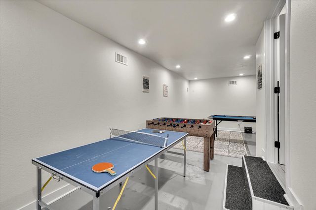 623 10th St, Davis, CA 95616