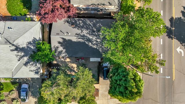 623 10th St, Davis, CA 95616