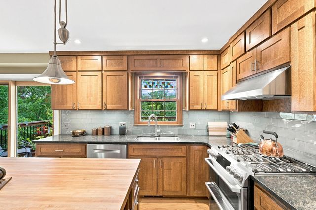 3060 S MAPLE BLUFF DR, Columbia, MO 65203