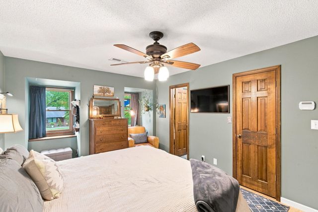 3060 S MAPLE BLUFF DR, Columbia, MO 65203