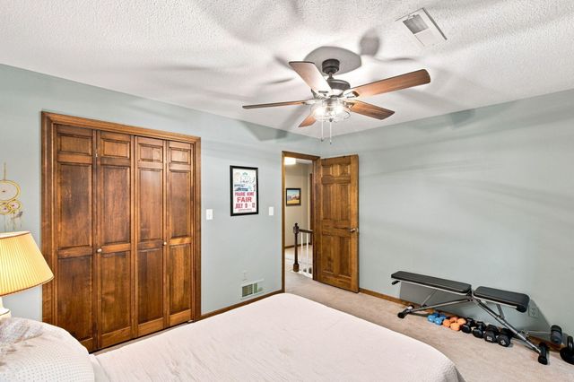 3060 S MAPLE BLUFF DR, Columbia, MO 65203
