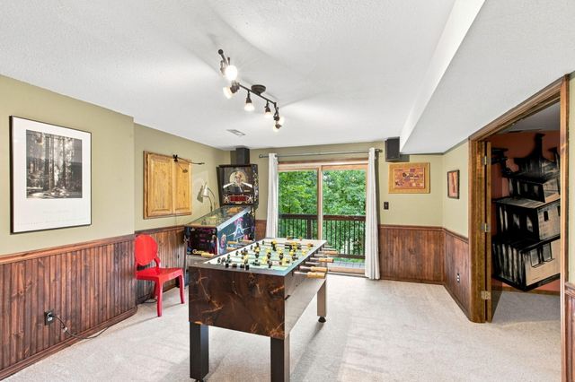3060 S MAPLE BLUFF DR, Columbia, MO 65203