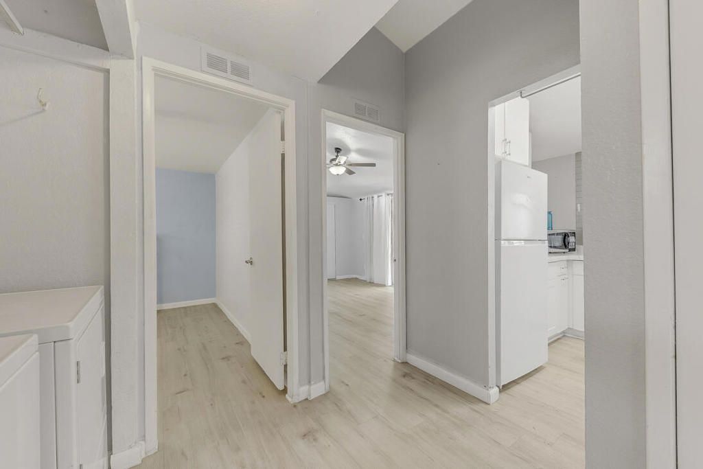 Image 17 of property listing at 80000 Avenue 48 294, Indio, CA 92201