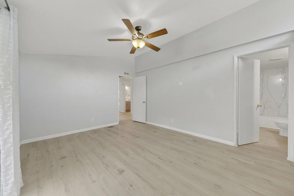 Image 21 of property listing at 80000 Avenue 48 294, Indio, CA 92201
