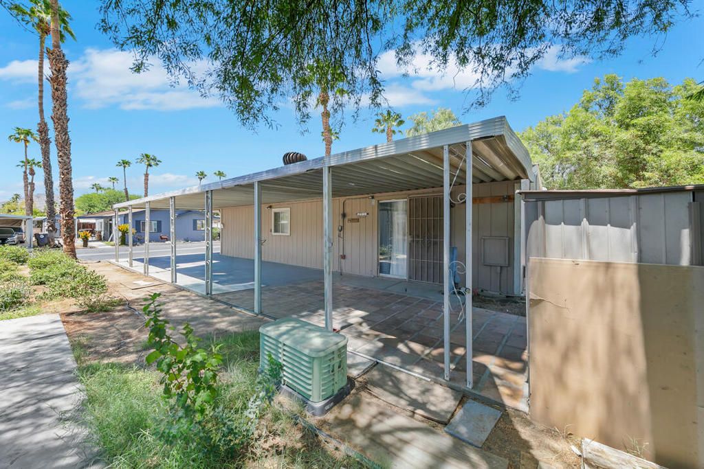 Image 30 of property listing at 80000 Avenue 48 294, Indio, CA 92201