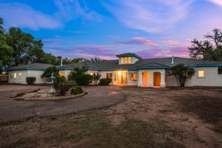 7515 Camino Del Rio, Albuquerque, NM 87114
