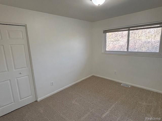 7420 Locklin, West Bloomfield, MI 48324