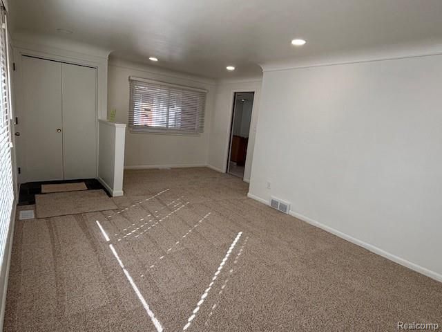 7420 Locklin, West Bloomfield, MI 48324