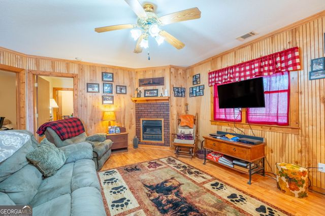 281 Briarpatch Way, Cleveland, GA 30528