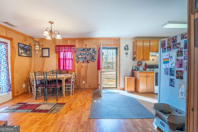 281 Briarpatch Way, Cleveland, GA 30528