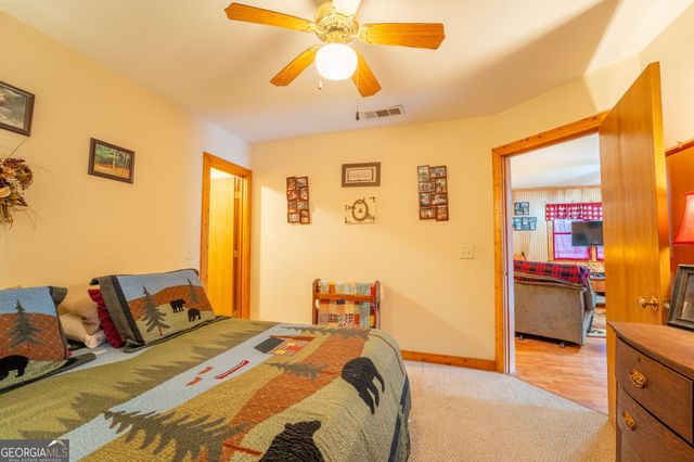 281 Briarpatch Way, Cleveland, GA 30528