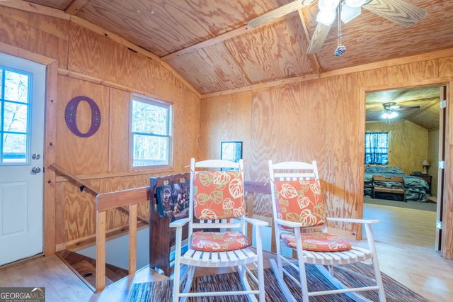 281 Briarpatch Way, Cleveland, GA 30528