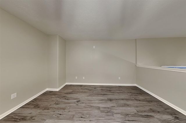 3906 Falvel Shadow Creek Drive, Spring, TX 77388