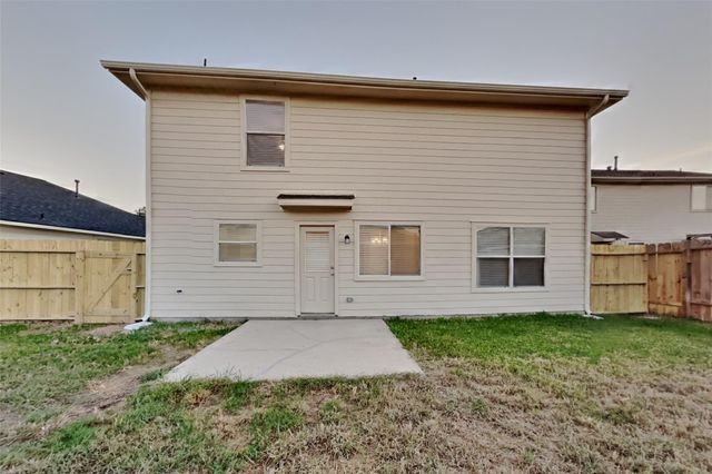 3906 Falvel Shadow Creek Drive, Spring, TX 77388