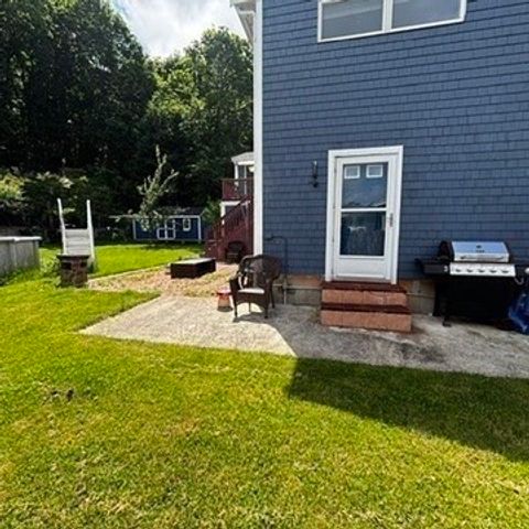 612 North St, Weymouth, MA 02189