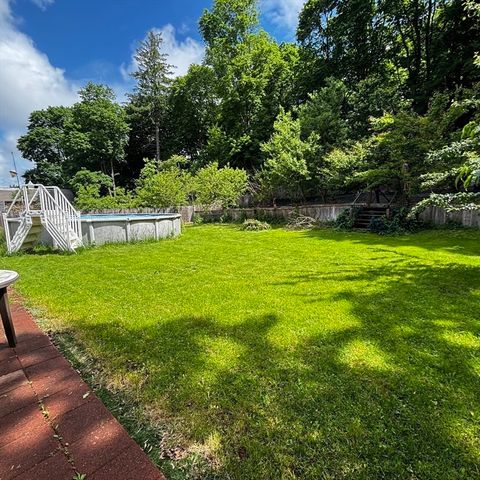 612 North St, Weymouth, MA 02189