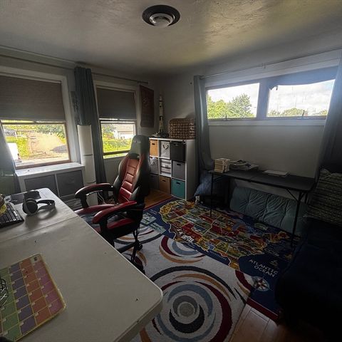 612 North St, Weymouth, MA 02189