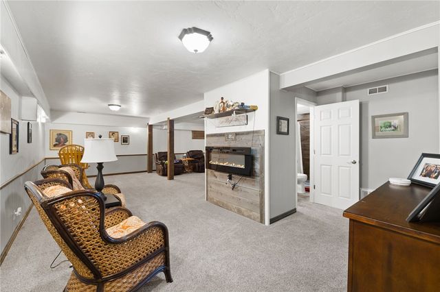 6802 US Highway 212, Red Lodge, MT 59068