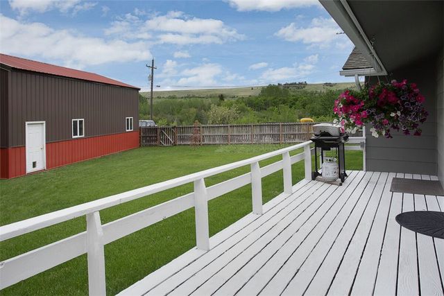 6802 US Highway 212, Red Lodge, MT 59068