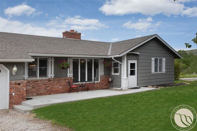 6802 US Highway 212, Red Lodge, MT 59068