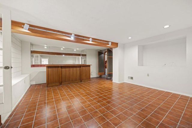 661 Union, Encinitas, CA 92024