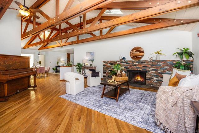 661 Union, Encinitas, CA 92024