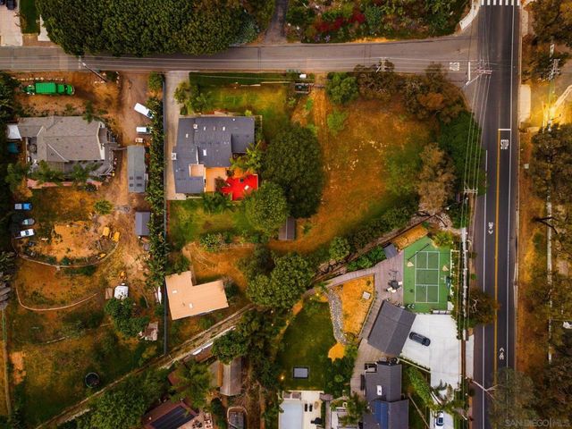 661 Union, Encinitas, CA 92024