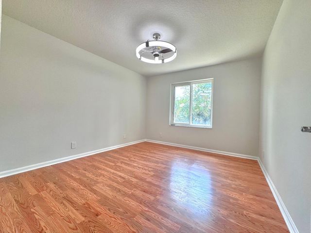 13706 N 41st Ln Lane N, The Acreage, FL 33411