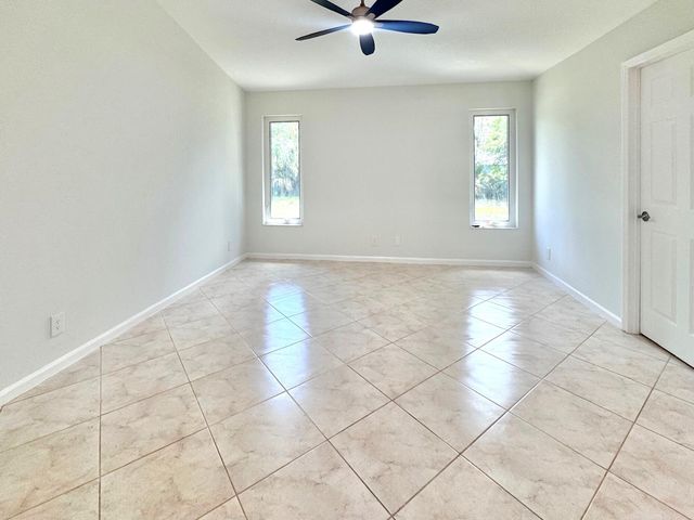 13706 N 41st Ln Lane N, The Acreage, FL 33411