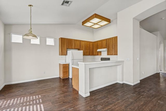 3541 Saint John Rd, West Sacramento, CA 95691